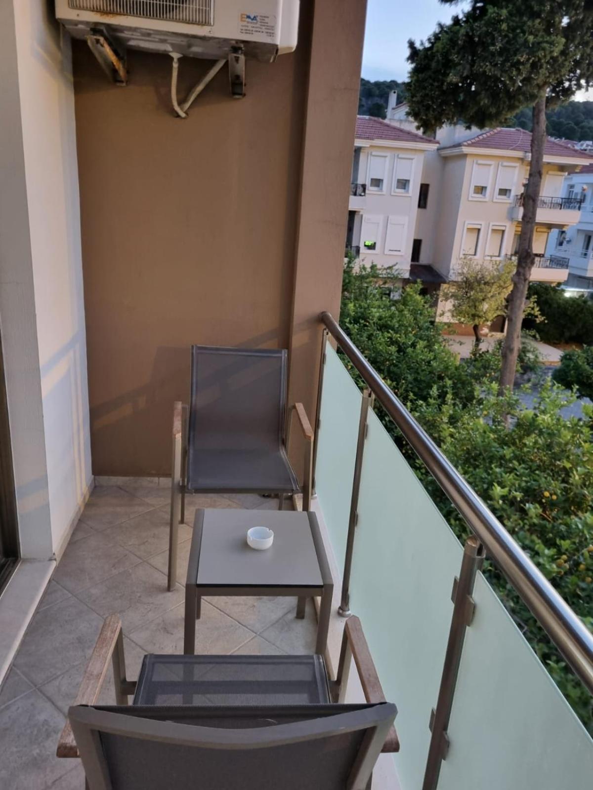 Cilek Marina Otel Чесме Екстериор снимка