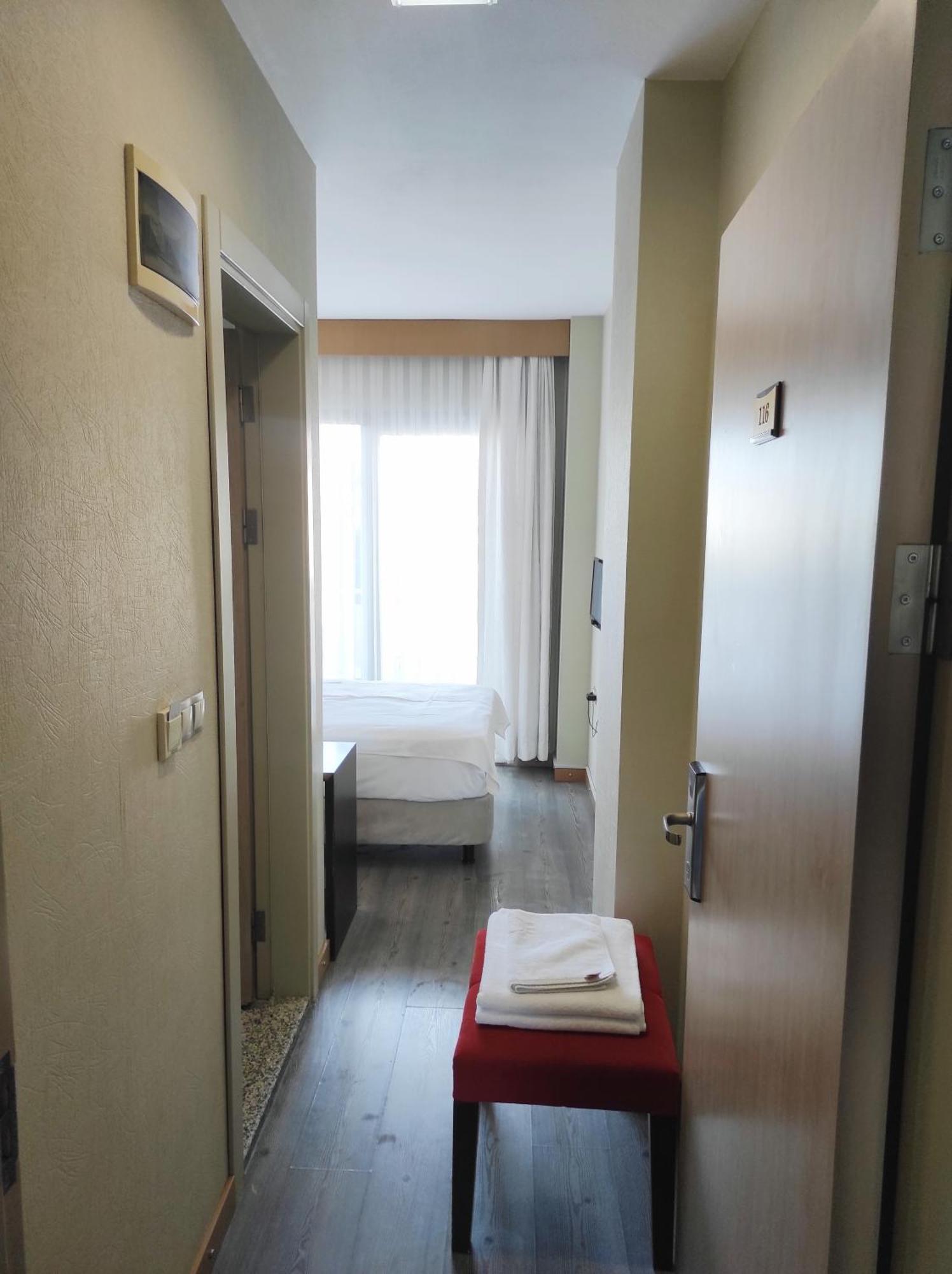 Cilek Marina Otel Чесме Екстериор снимка
