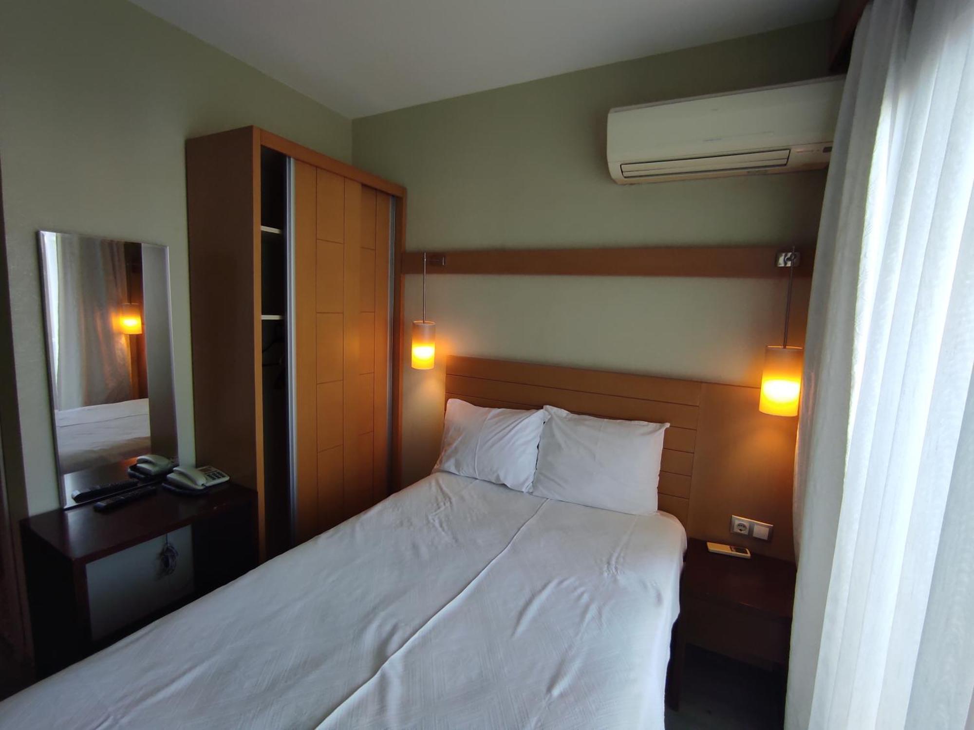 Cilek Marina Otel Чесме Екстериор снимка